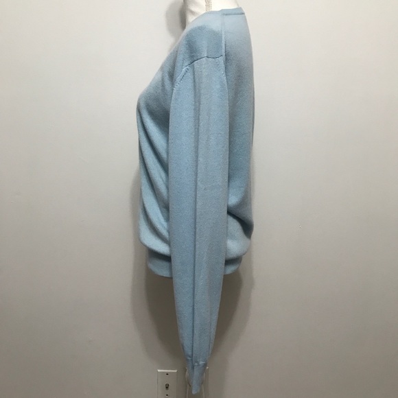 Fedi 100% Cashmere V-neck Sweater, Light Blue - Picture 5 of 8